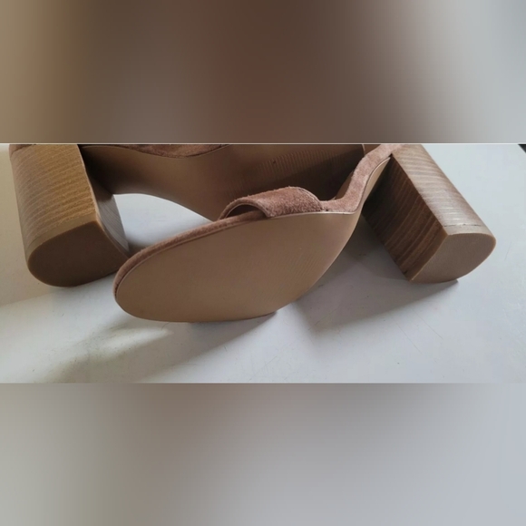 Steve Madden Block Heel Sandals - Picture 3 of 7